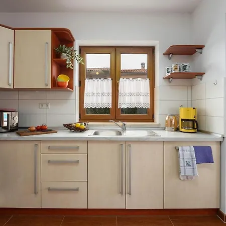 Apartman Nina 1 Apartment