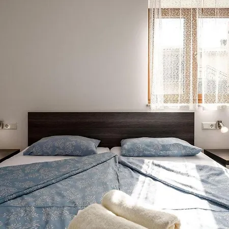 Apartman Nina 1 Apartment *