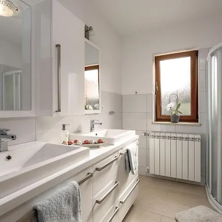 Apartment Apartman Nina 1